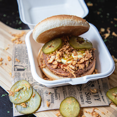 Klassieke Bicky burger van frituur Tipzakske Aalst