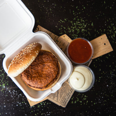 Hamburger van frituur Tipzakske – klassiek & sappig