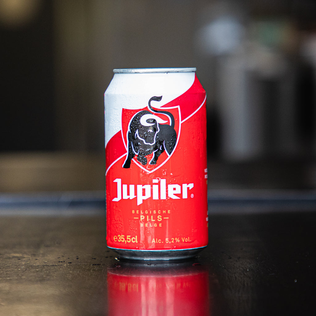 Jupiler bier – fris pilsje bij frituur Tipzakske